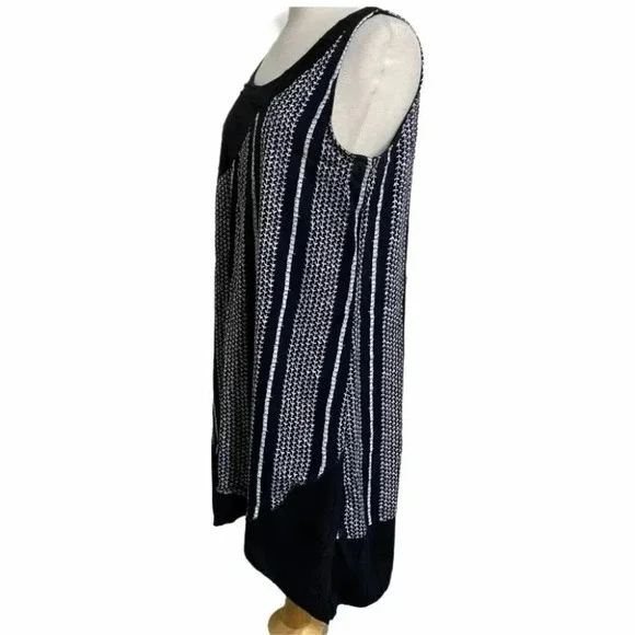 Yak n Yeti Black White Geometric Print Asymmetrical Hem Sleeveless Dress M - Picture 4 of 6